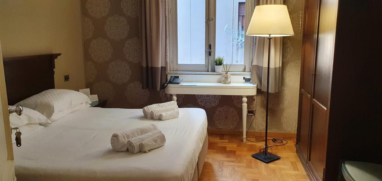 Smart Hotel Gallery House Palermo Exterior photo