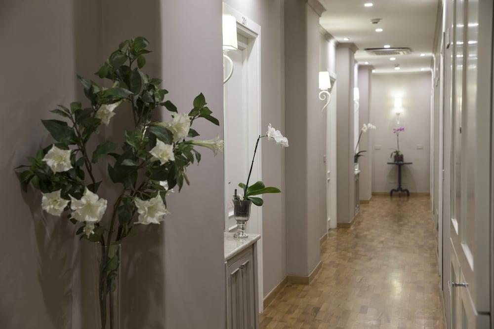 Smart Hotel Gallery House Palermo Exterior photo